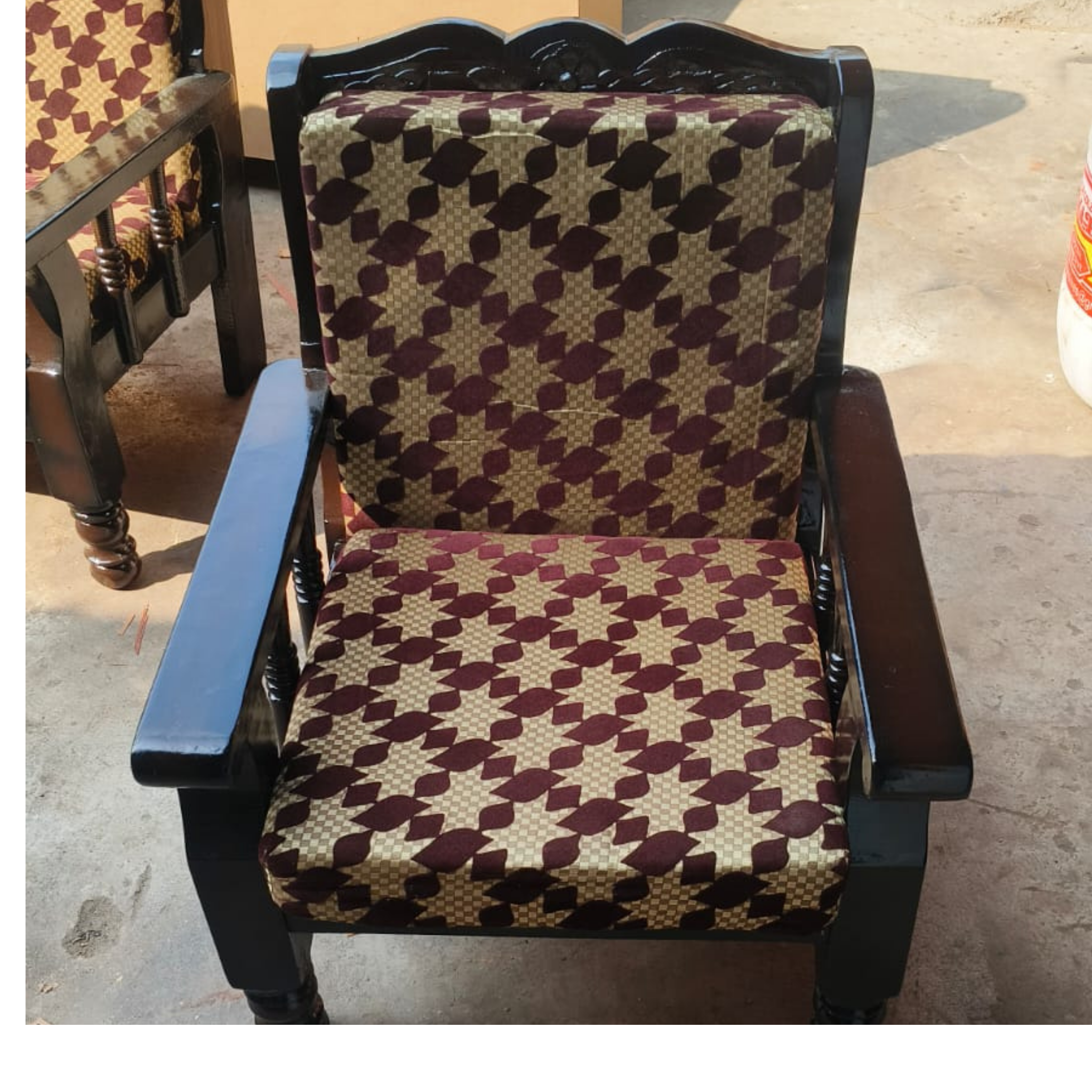 Compact size solid teak wood sofa set - Image 2