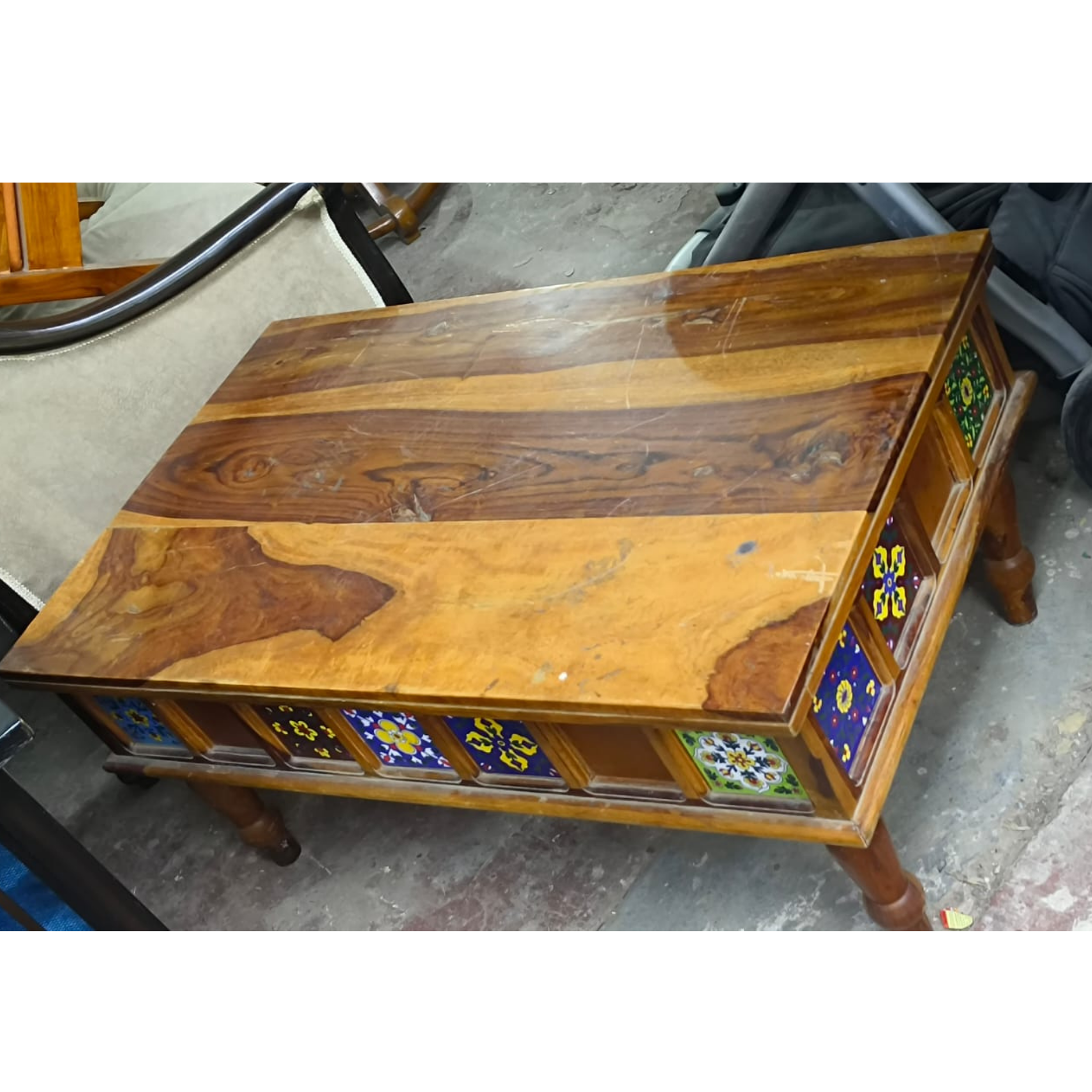 Sheesham wood centre table/ coffee table - Image 3