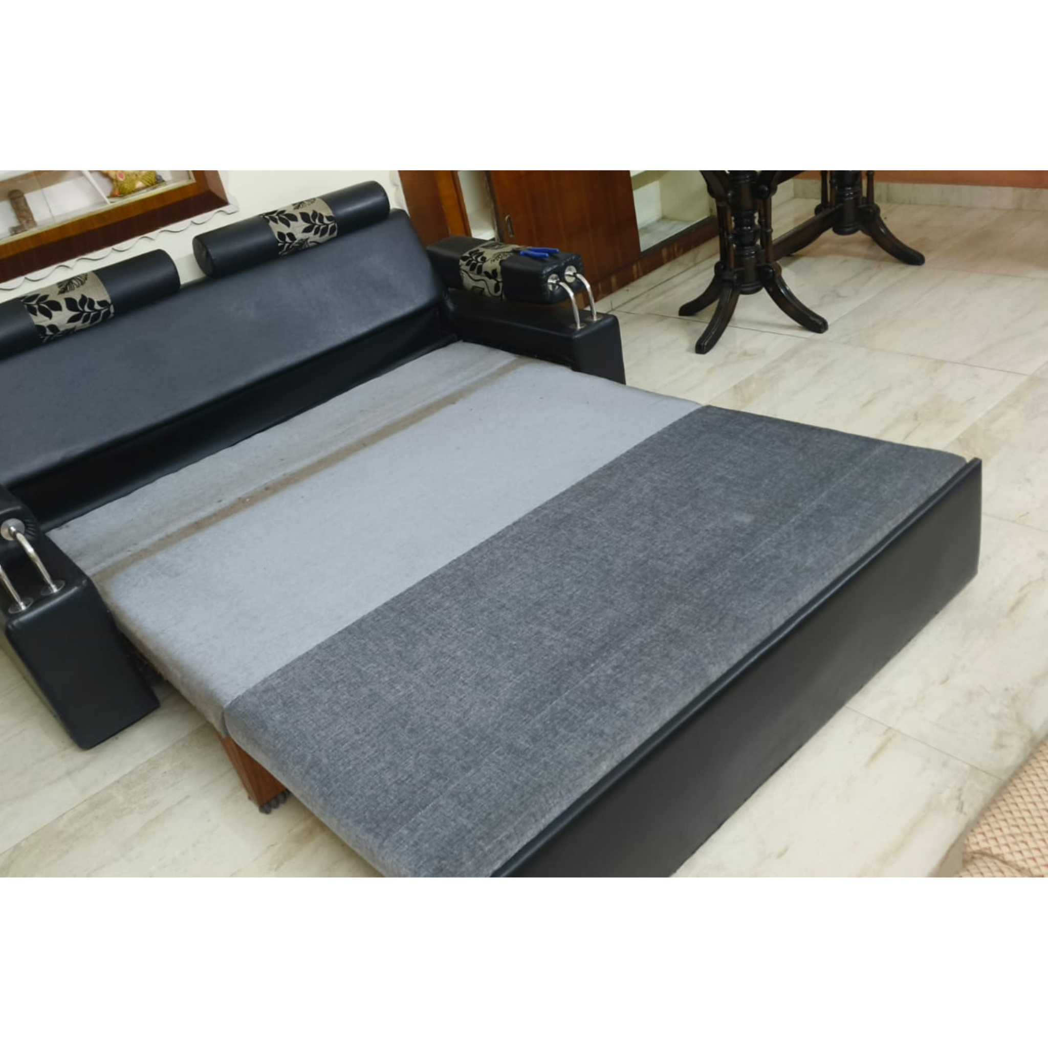 Fully covered sofa cum bed - Image 3