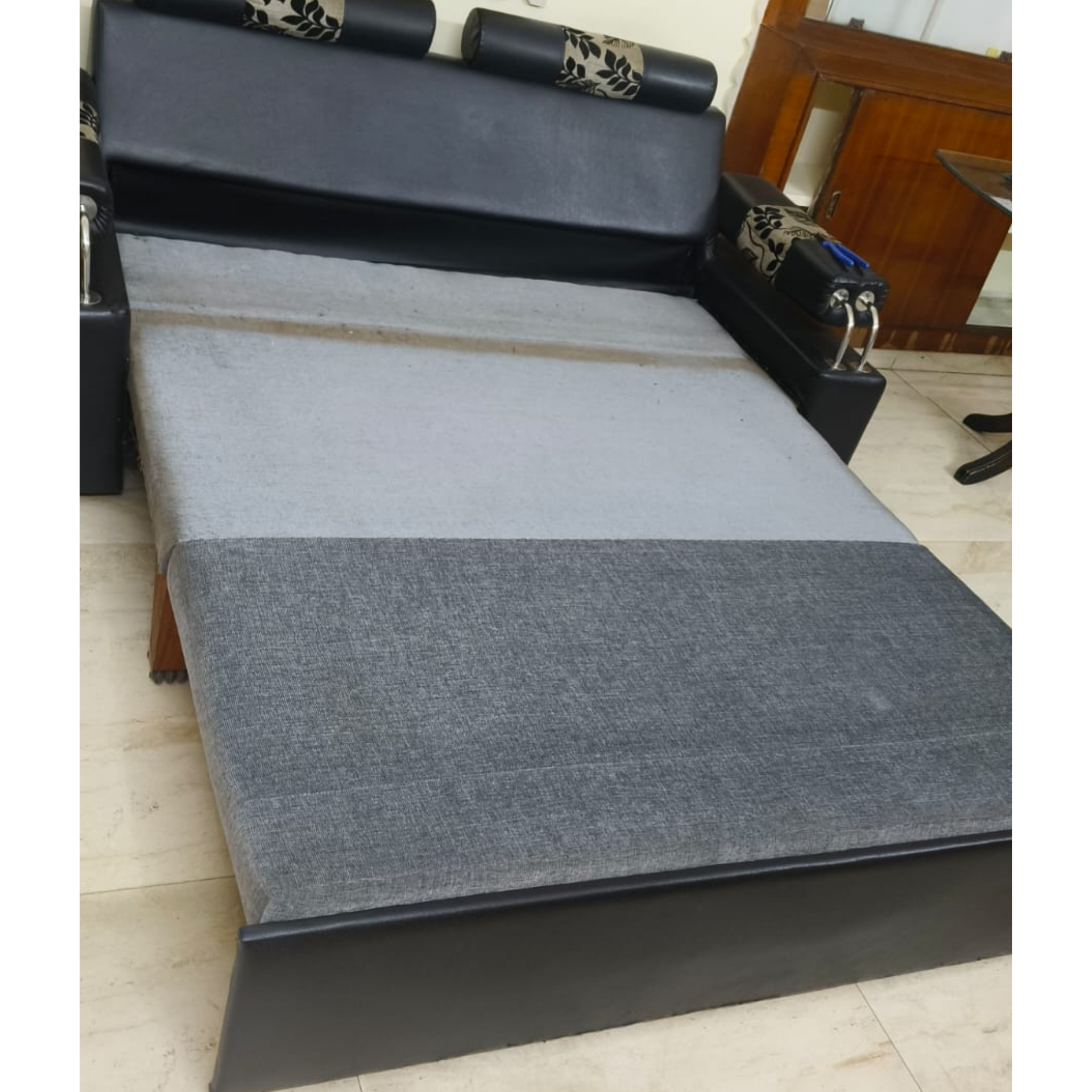 Fully covered sofa cum bed - Image 2