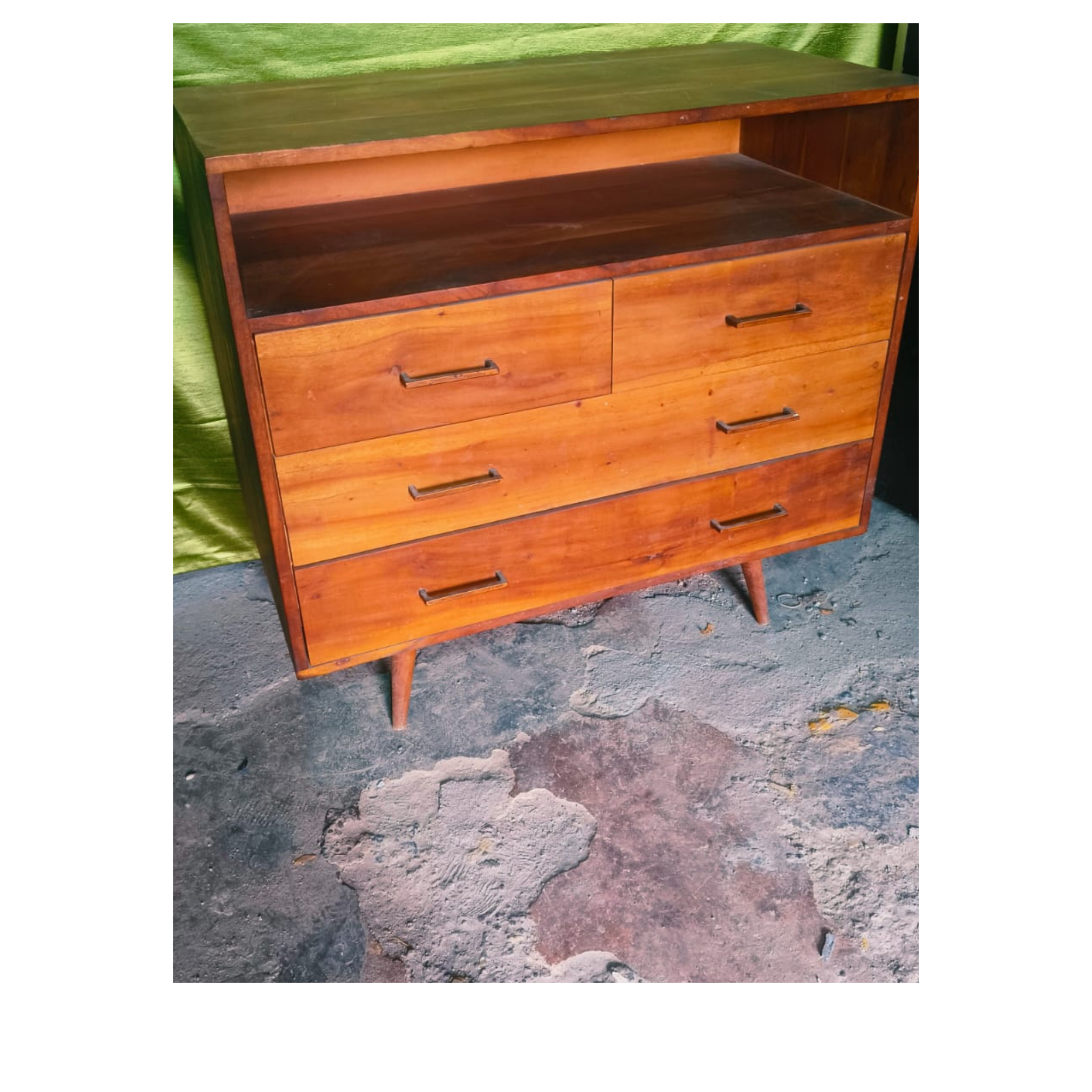 Solid wood chest of drawers - Image 3