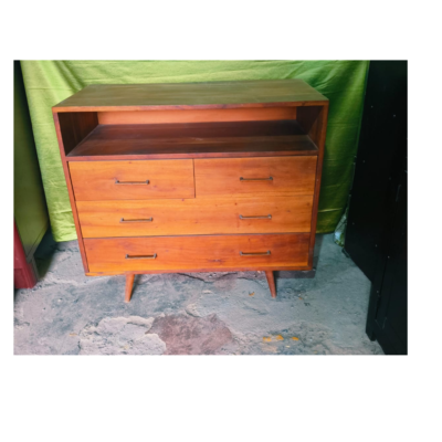 Solid wood chest of drawers