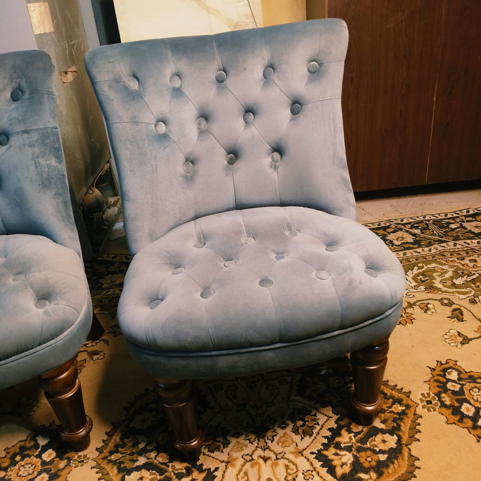 Bed room chair - Image 4