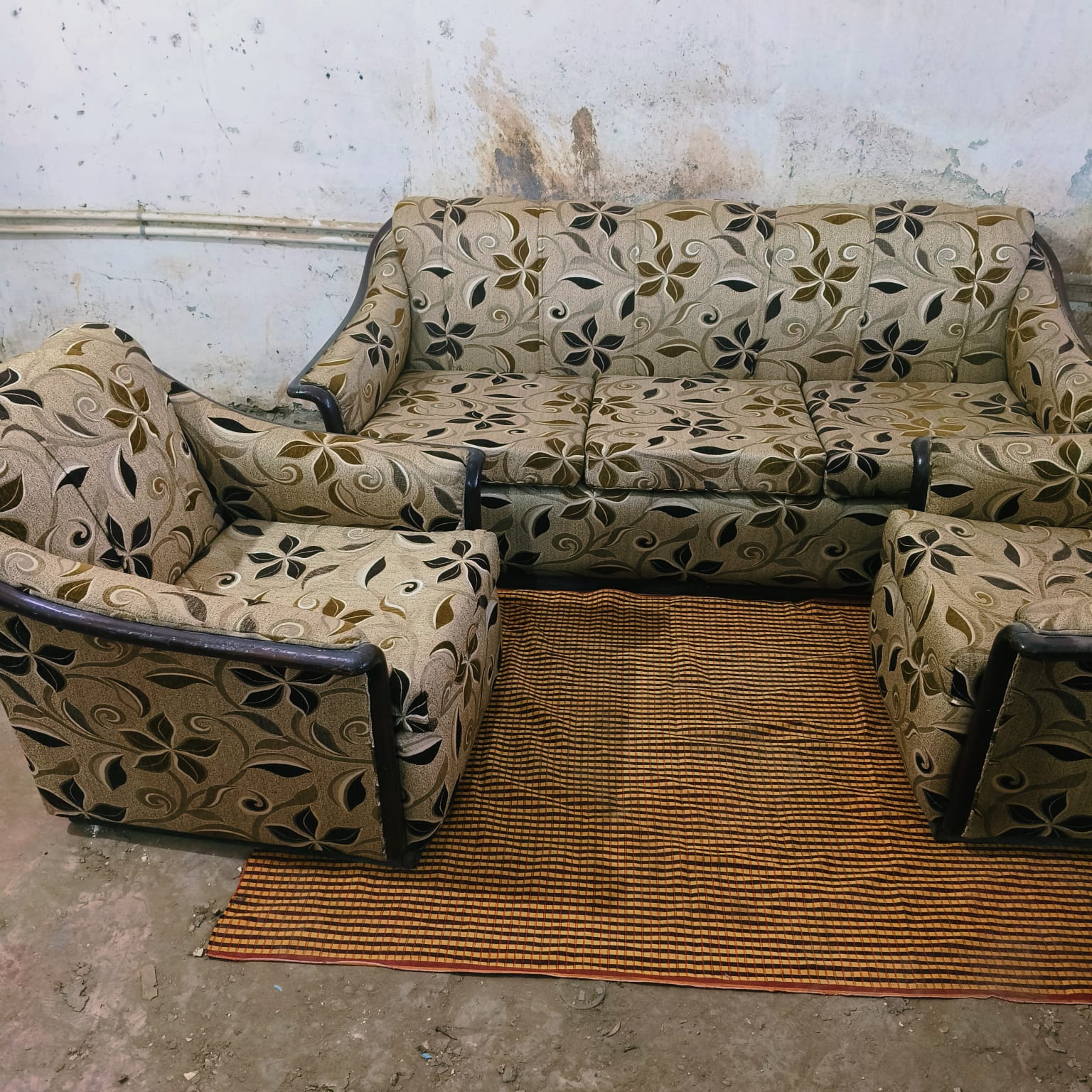 Solid teak wood sofa set - Image 6