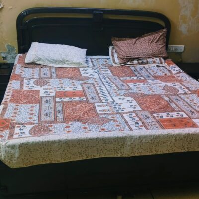 King size double bed