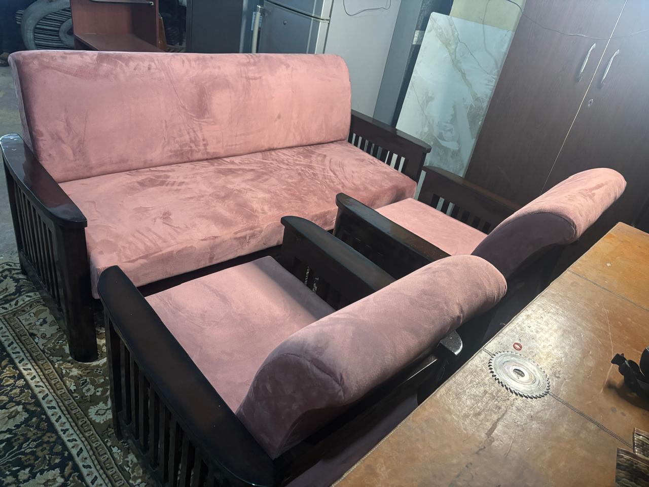 Sofa set