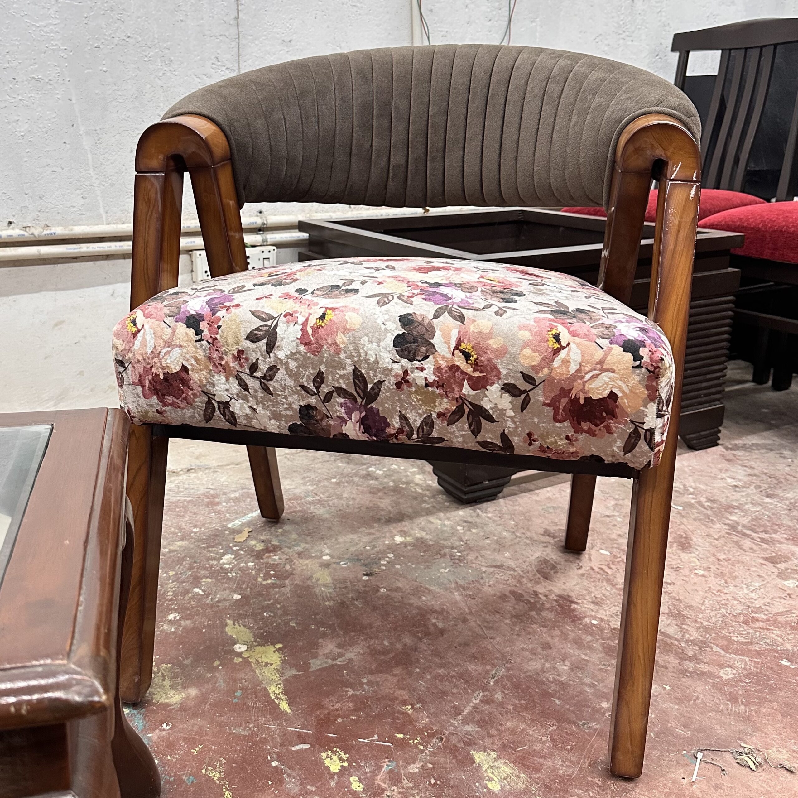 Bedroom chairs - Image 2
