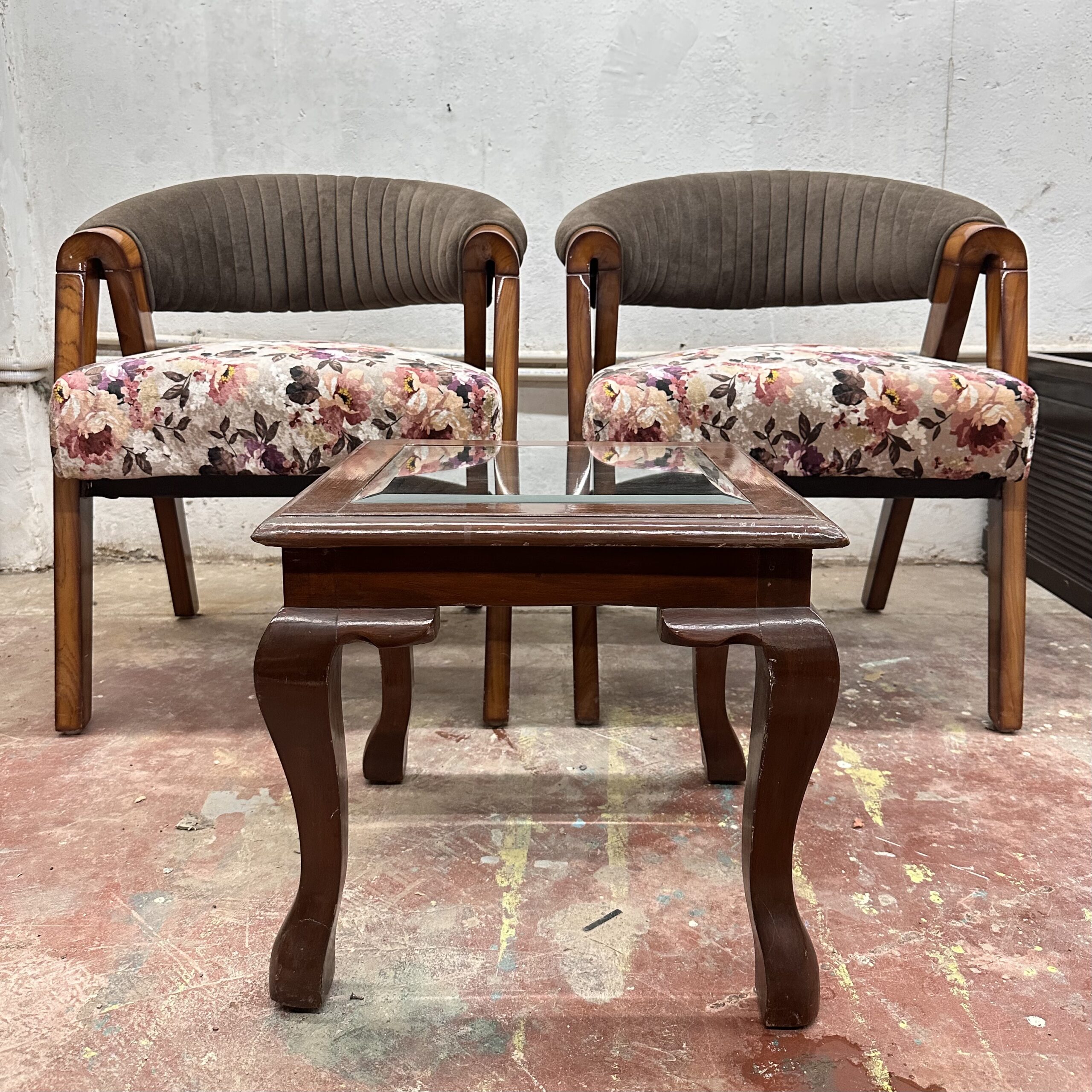 Bedroom chairs - Image 4