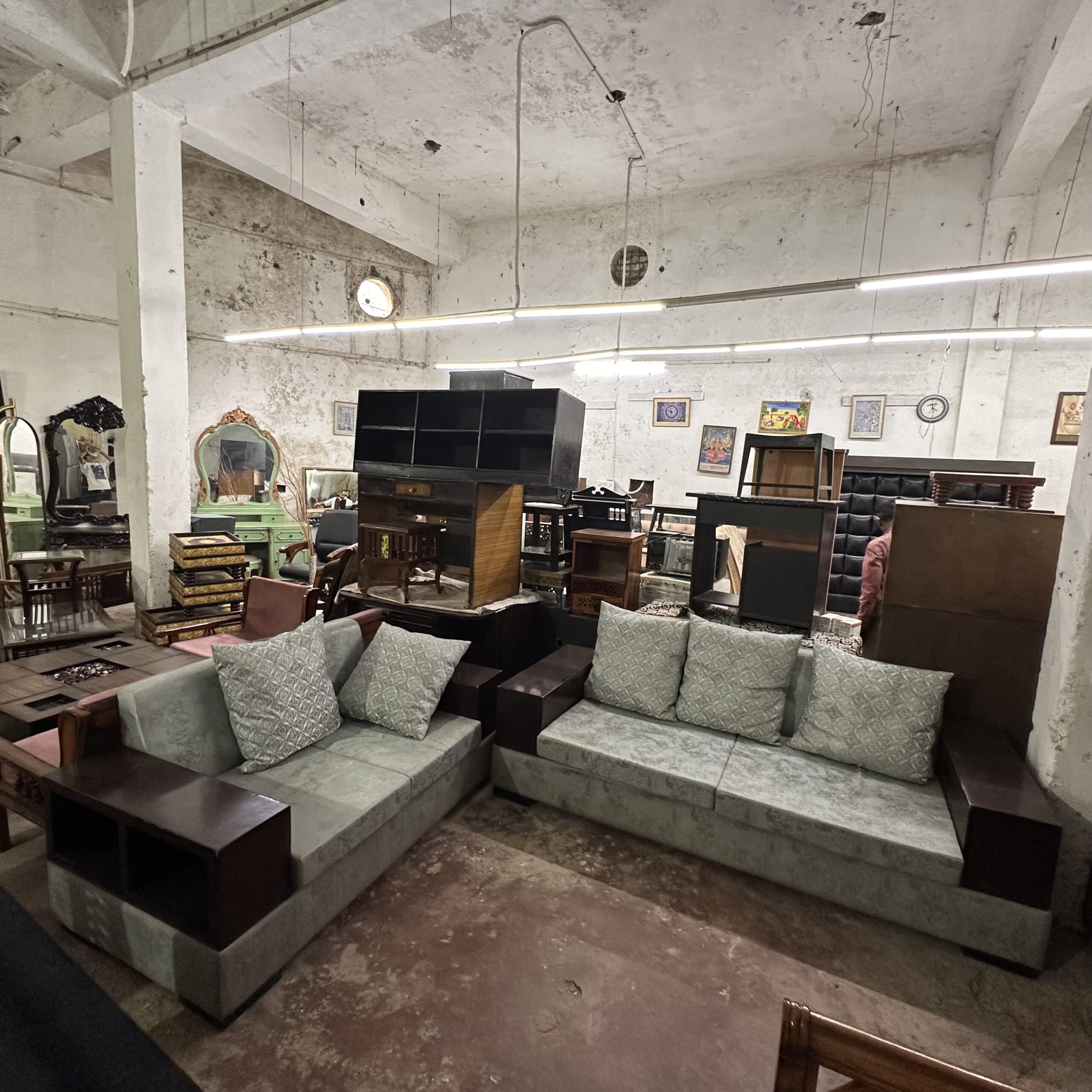 Premium sofa - Image 3